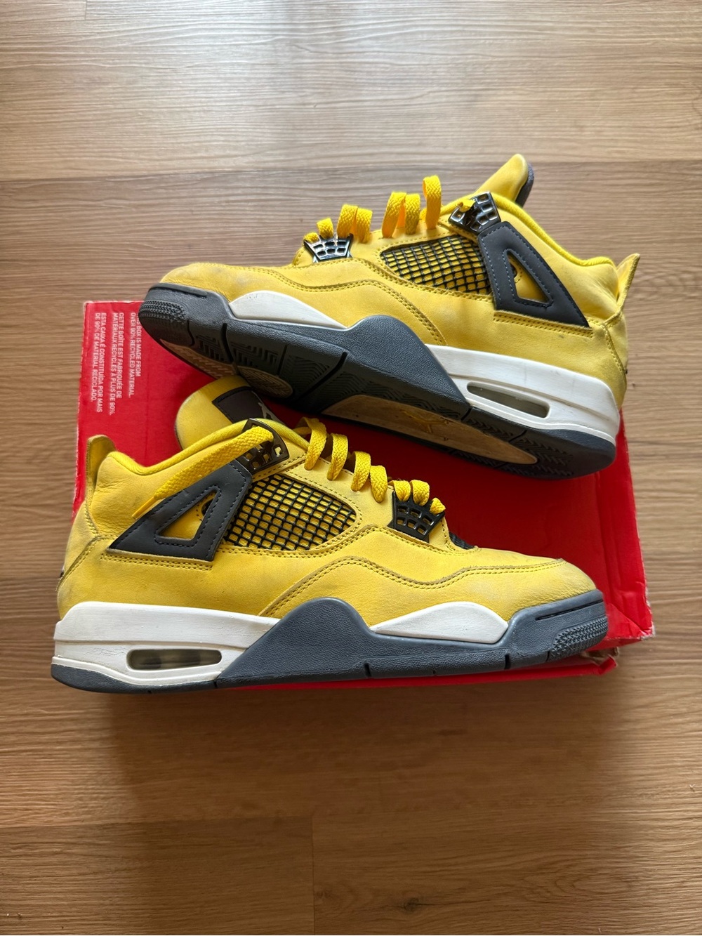 Air Jordan 4 Retro Lightning Men's Sneakers Size 9 Yellow Pre Owned